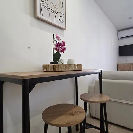 - Terrasse Garage Apartment Six-Fours-les-Plages